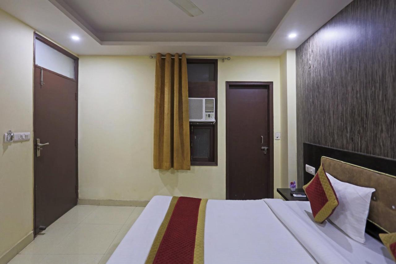 ניו דלהי Airport Hotel Rosewood מראה חיצוני תמונה